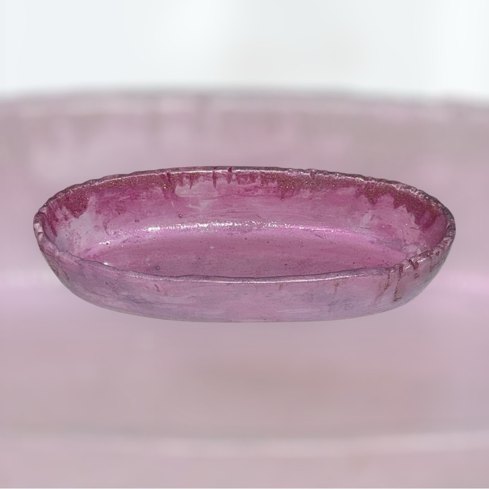 Handmade Eco Resin Oval Trinket Dish | Jewelry & Vanity Decor - Picture 4 of 5
